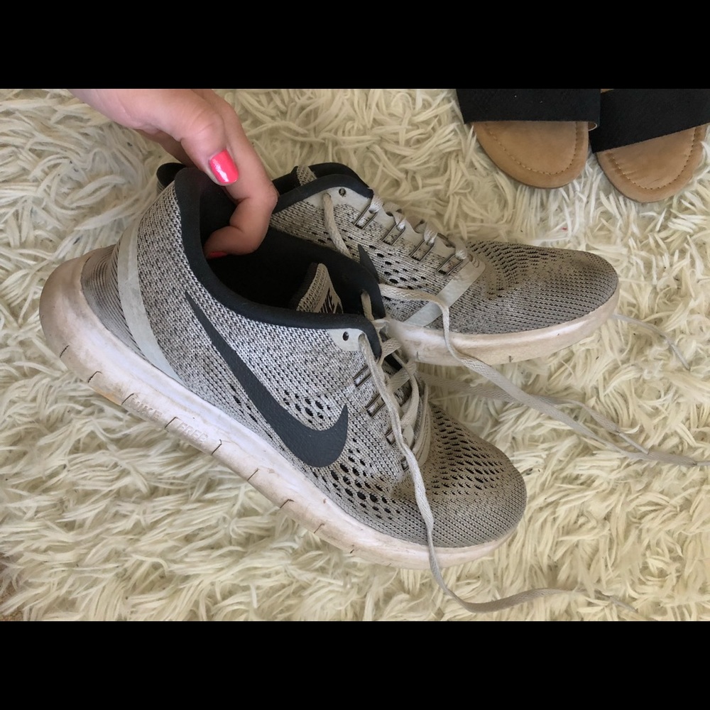 Nike free runs